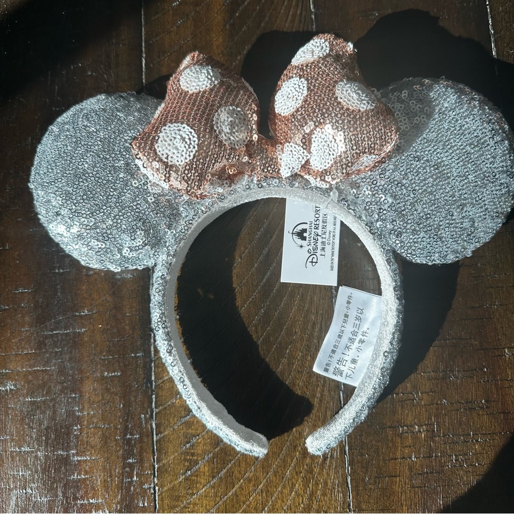 Disney Parks Minnie Mouse Silver Sequined Ear Headband with Rose Gold Bow
